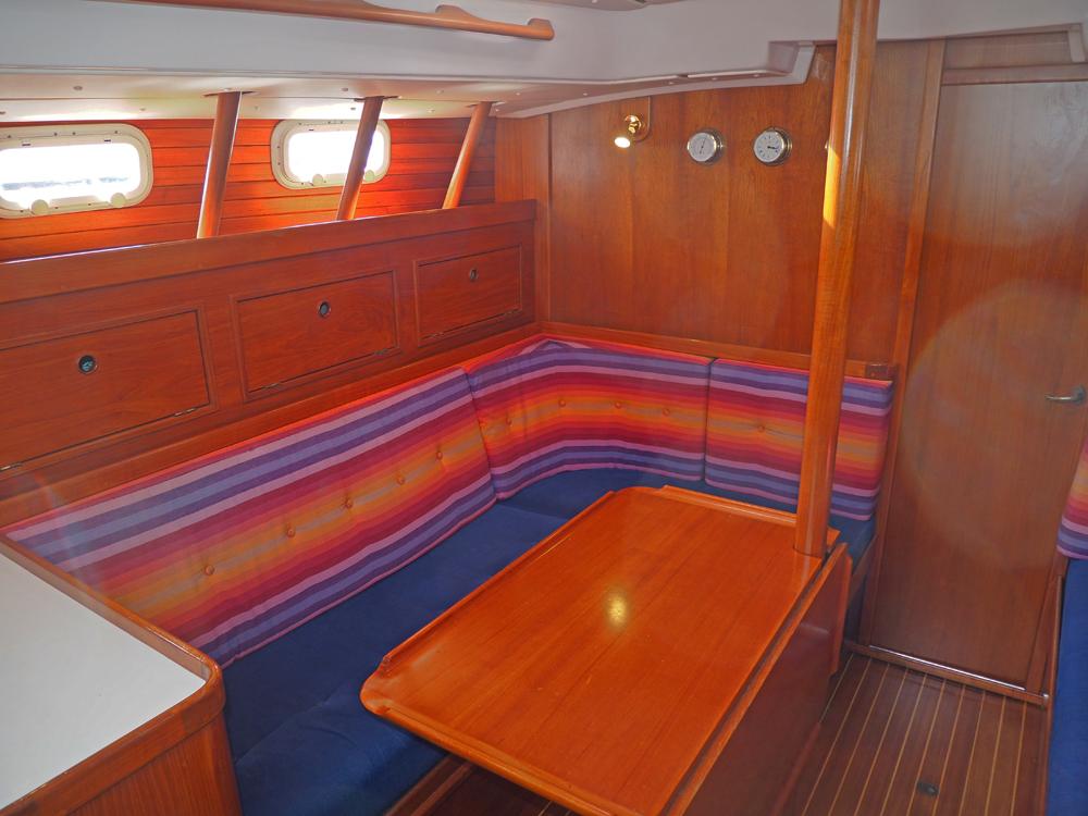 Salon, Innenausstattung